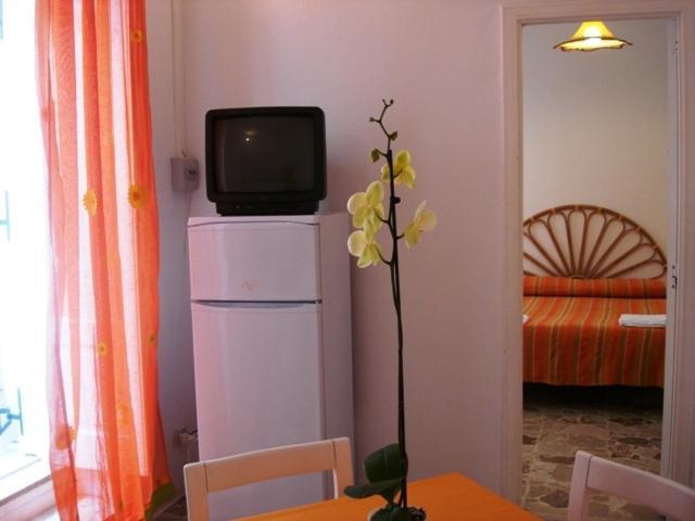 Case Vacanze Arcobaleno Lipari  Habitación foto